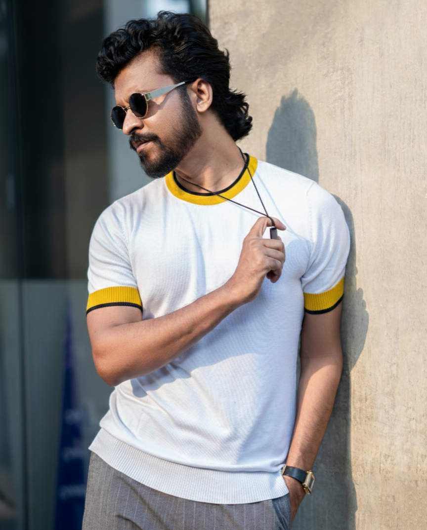 Short Sleeve White Knit T-shirt